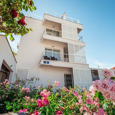 Apartmani Gelo Клек Екстериор снимка