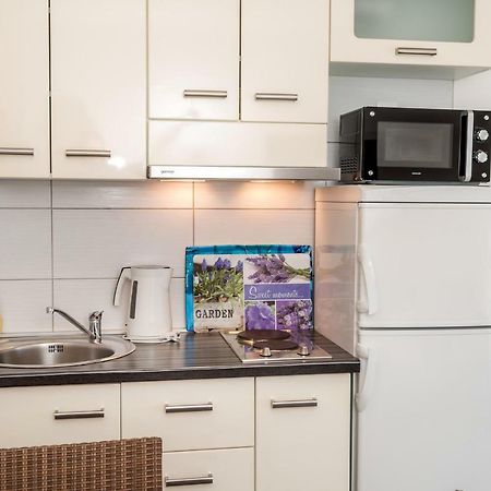 Apartmani Gelo Клек Екстериор снимка