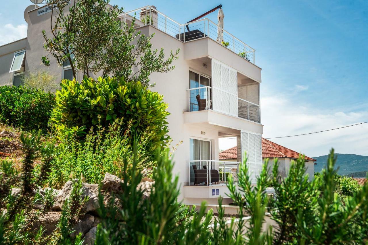 Apartmani Gelo Клек Екстериор снимка