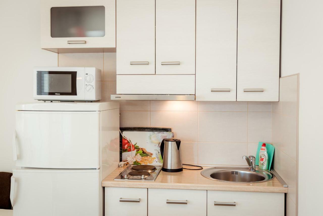 Apartmani Gelo Клек Екстериор снимка