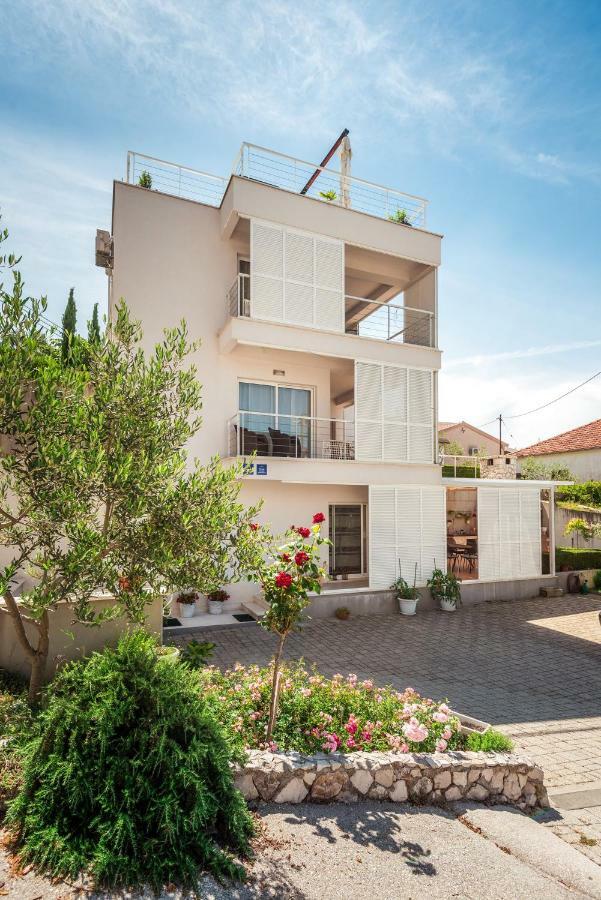Apartmani Gelo Клек Екстериор снимка