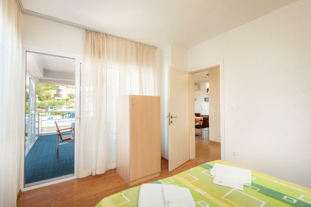 Apartmani Gelo Клек Екстериор снимка