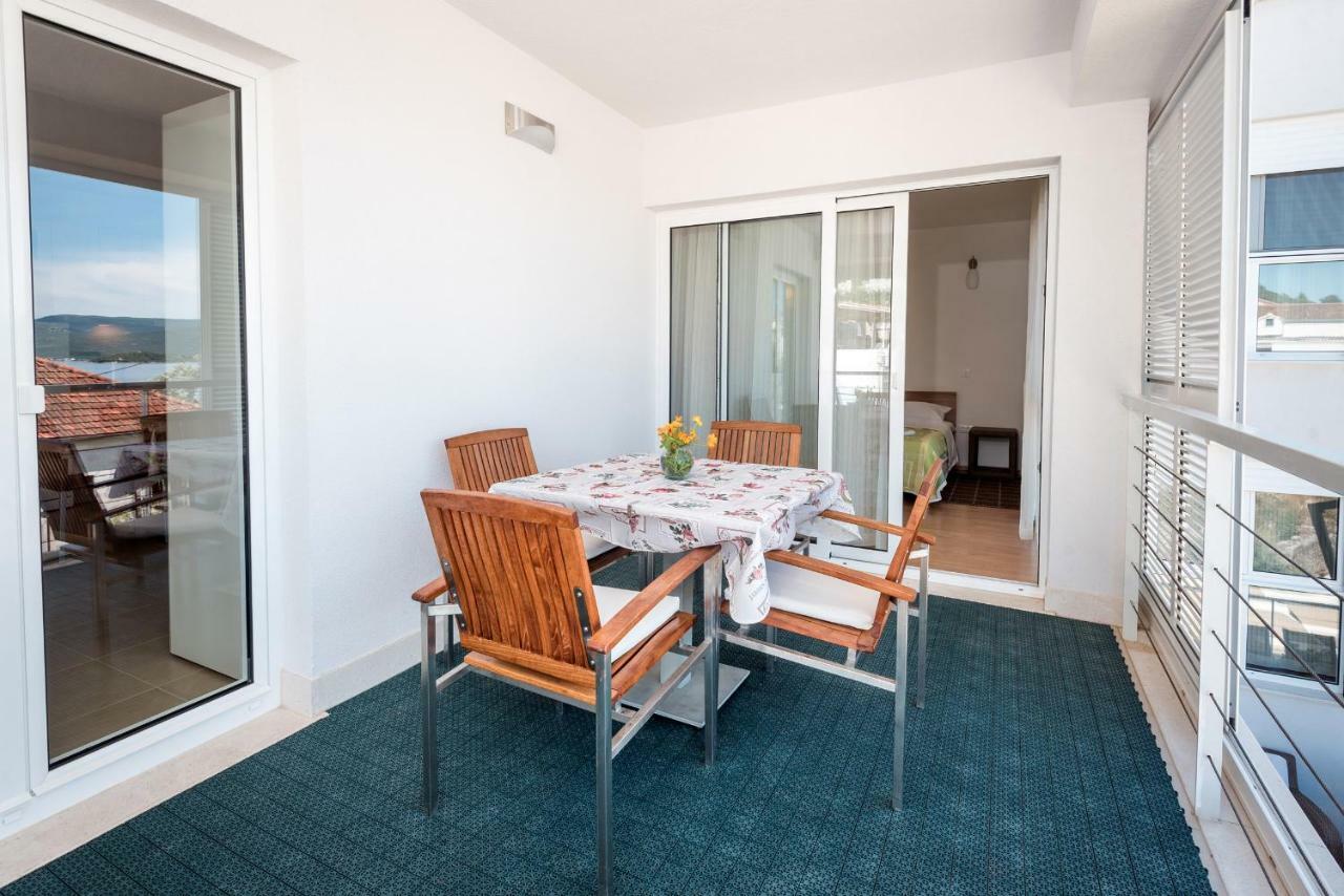 Apartmani Gelo Клек Екстериор снимка