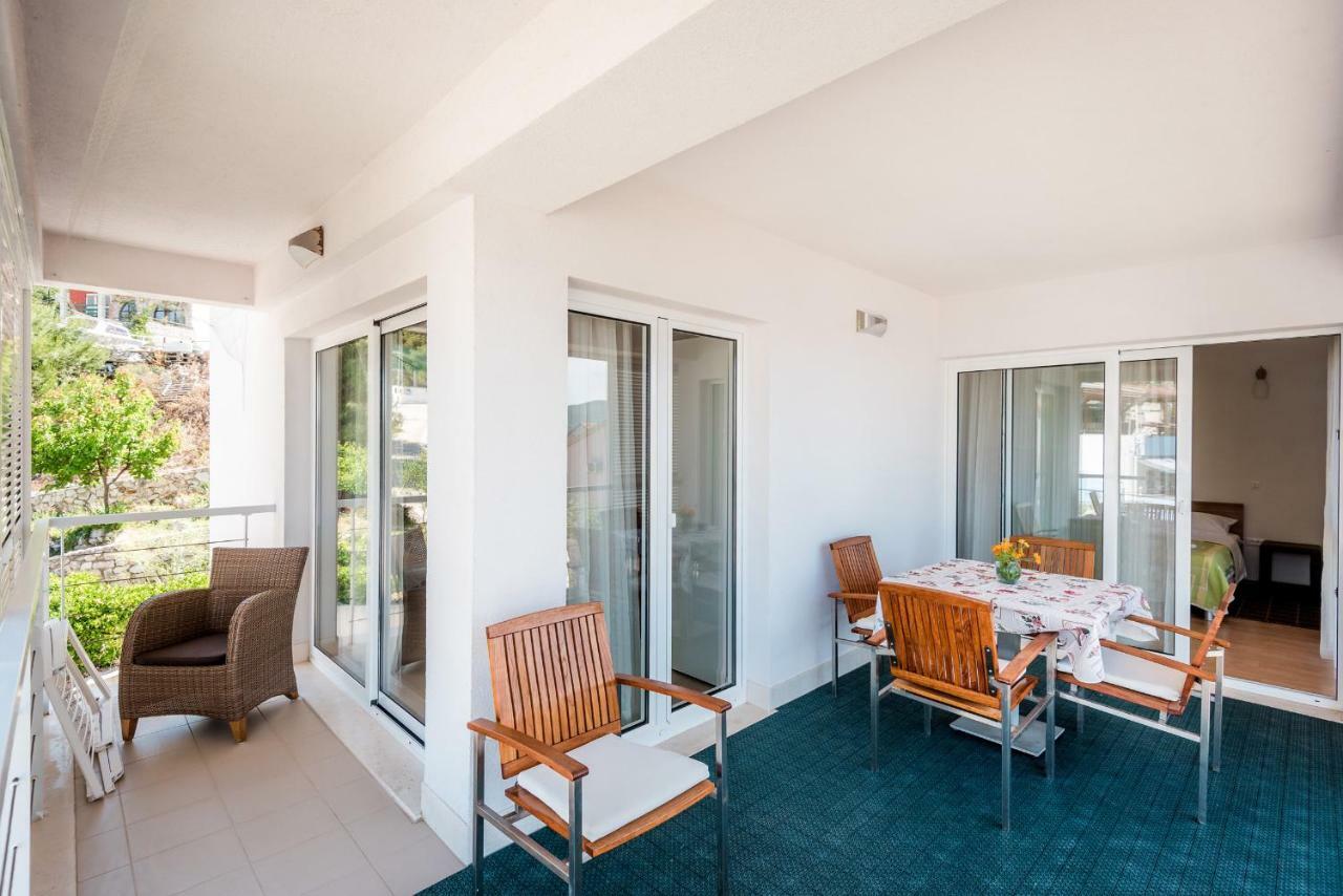 Apartmani Gelo Клек Екстериор снимка